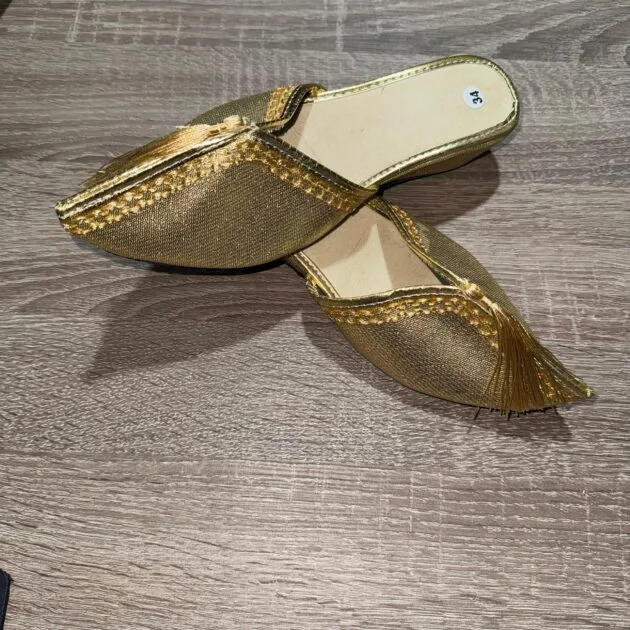 بابوش بنات صغار نفس لون الطرز جودة ممتاذة