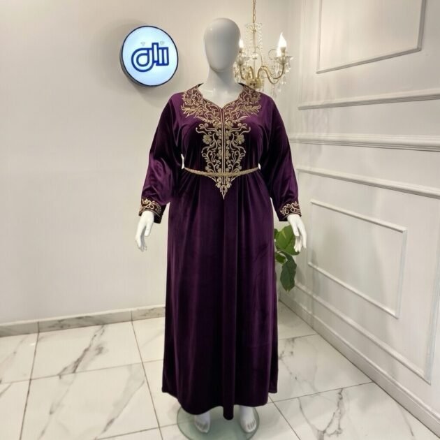 جبة غزال قطيفة رويال (كود 220)