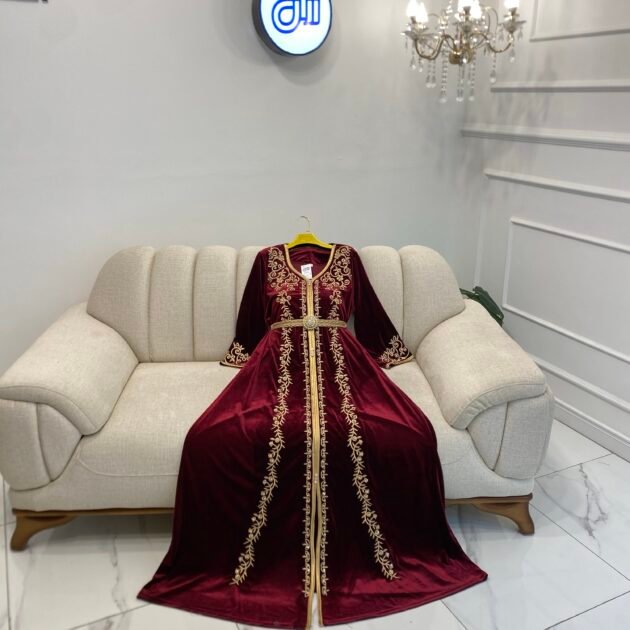 قفطان سحبة جديد طرز شعرة حرة قطيفة رويال
