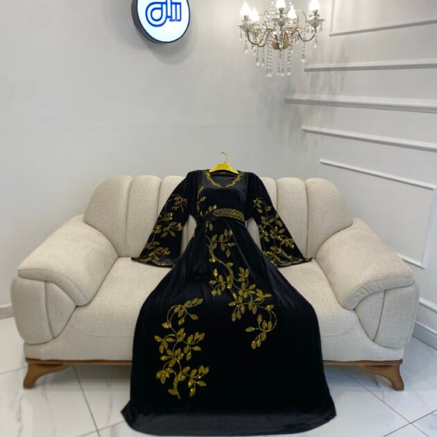 قفطان اوراق الذهب قطيفة روايال (كود 210)